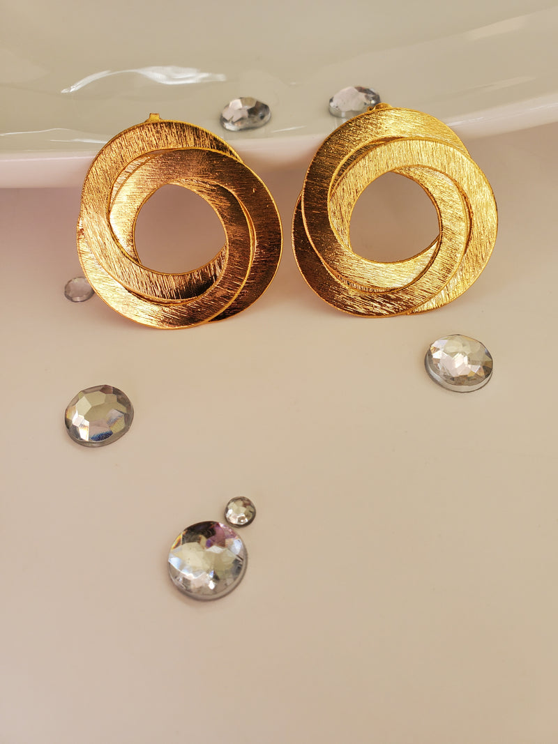 Luxury 24K Swirl Earring Stud